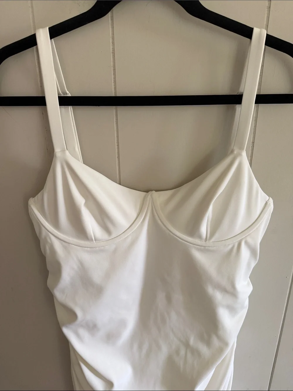 SKIMS Sculpting Swim Ruched One Piece Swimsuit Marble Size XL Cream